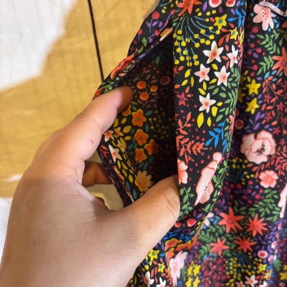 America and Beyond Ditsy Art to Wear Floral Wide-Leg Flowy Pants NWT Small - Picture 5 of 7